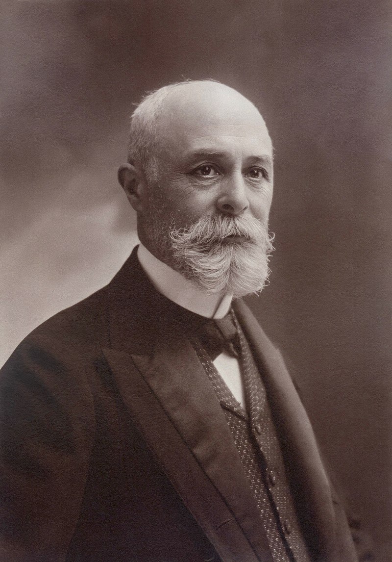 Paul Nadar - Henri Becquerel.jpg