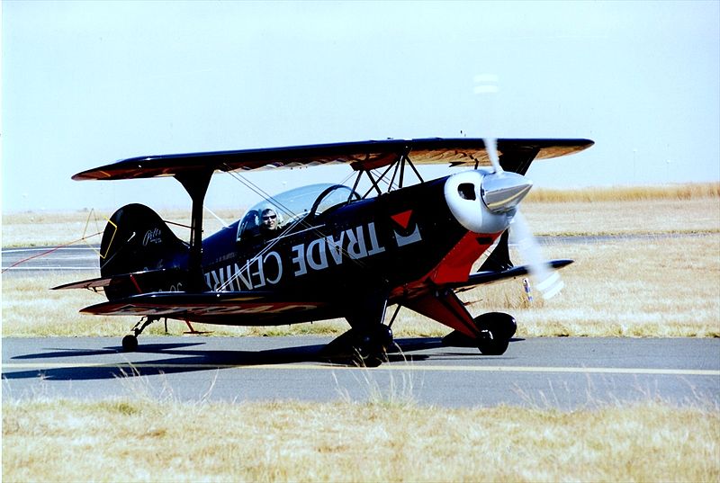 File:Pitts S-2B Special ZS-OOB (8528015921).jpg