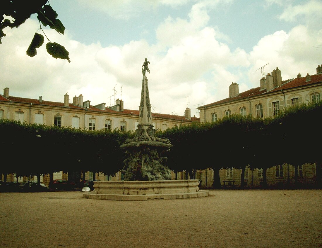 File:Place d'Alliance.jpg