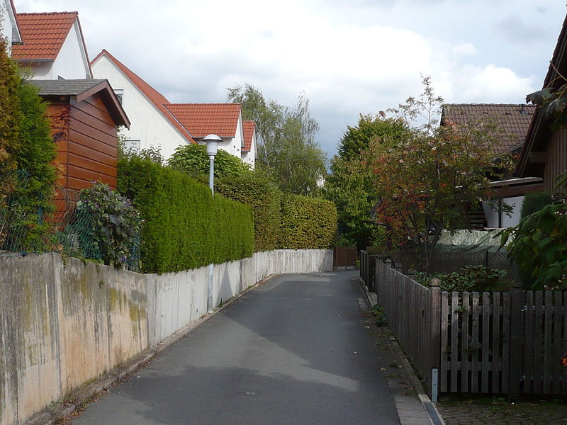 File:Pognerweg Bayreuth.JPG