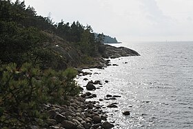 Porkkalanniemi rocky coast 2009.JPG