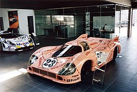 Version 917/20 Le Mans 1971 « cochon rose » (Pink Pig[4])(musée Porsche).