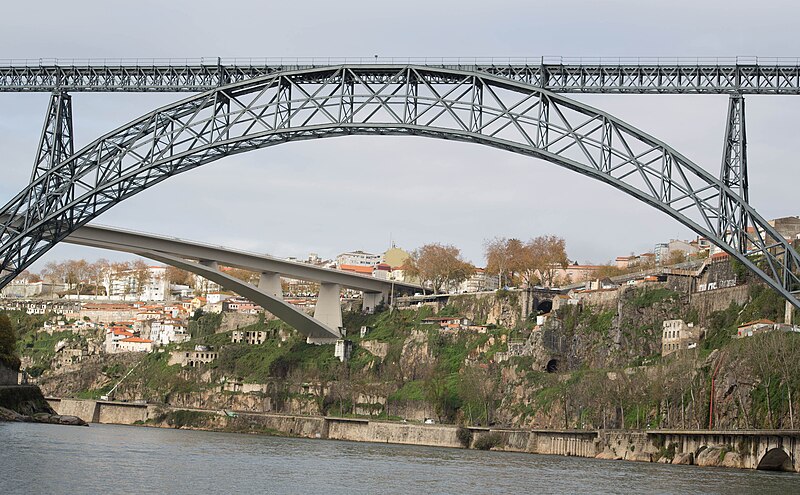 File:Porto, Ponte Maria Pia (4).jpg