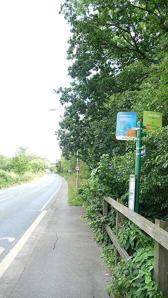 File:Quarr Abbey bus stop.JPG