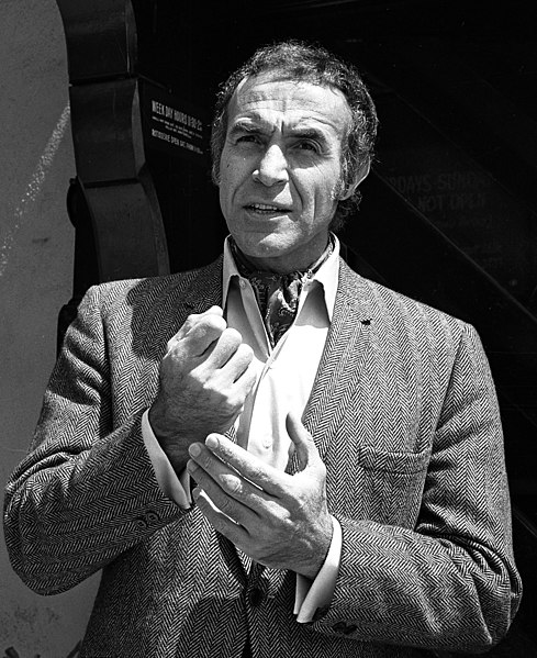 File:Ricardo Montalban, 1970 (cropped).jpg