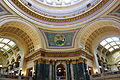 "Rotunda_corner_-_Wisconsin_State_Capitol_-_DSC03108.JPG" by User:Daderot