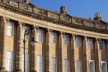 Architectural detail of the Ionic columns, entablature and cast iron lamp Royal Crescent, Bath 2014 07.jpg