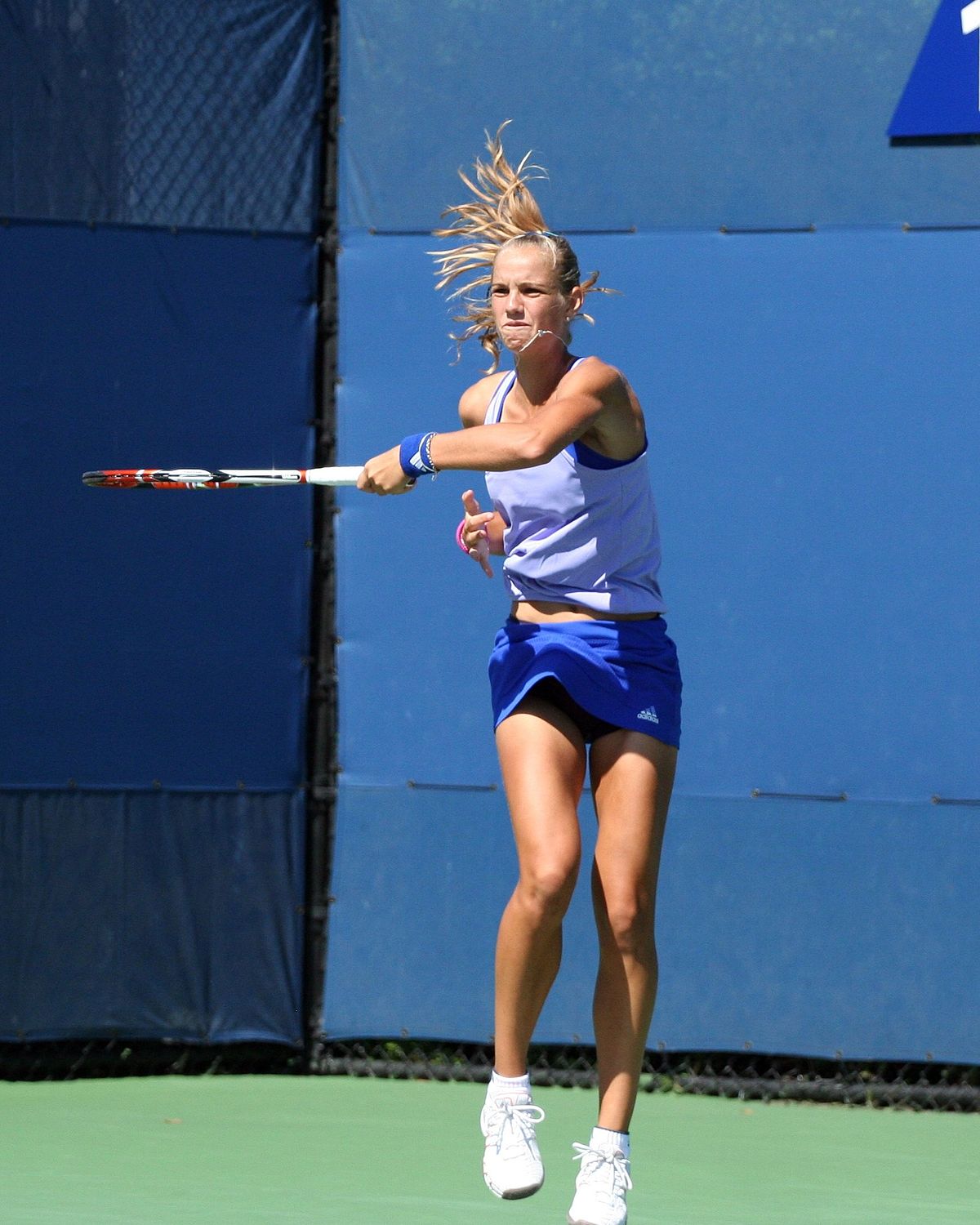 Arantxa Rusová – Wikipédia.