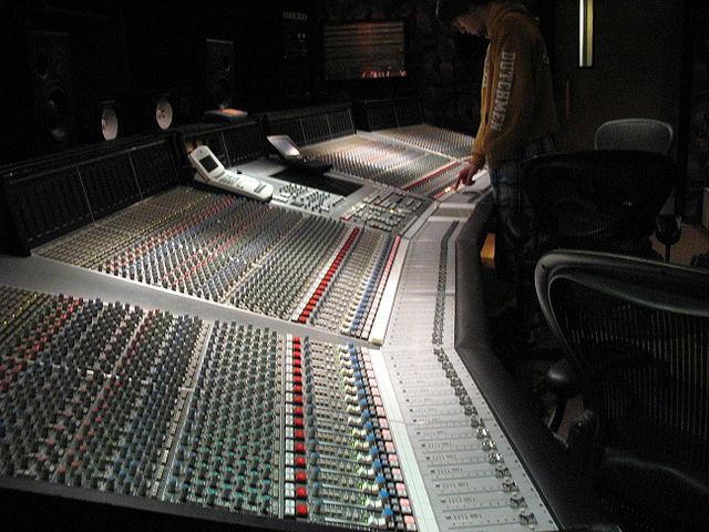Saadiq's recording studio featured an SSL 9000 mixing console (pictured).