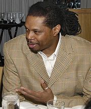 Sam Perkins ritagliata.jpg