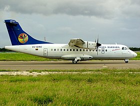 Santa Barbara Airlines ATR ATR-42-320 Callens-1.jpg