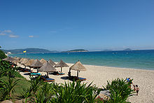 ファイル:Sanya_Sun_Photo_by_Dale_Preston.jpg