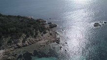 Plik:Sardegna's Costa Smeralda Drone Views.webm