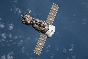 Sojuz TMA-12M irtautumassa ISS-avaruusasemasta.