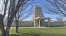 Sri Meenakshi Devasthanam Temple.jpg