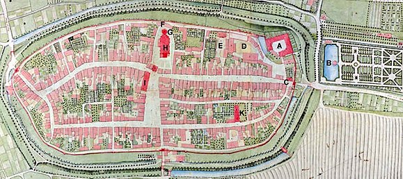 Stadthagen 1784, Planzeichnung von Johann Christian Houpe (geostet) A Schloss; B Lusthaus im Schlossgarten; C Amtspforte; D Vorwerk; E Landsbergscher Hof; F Lateinschule; G Mausoleum; H St.-Martini-Kirche; I Rathaus; K ehemaliges Franziskanerkloster