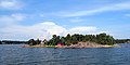 Suvisaariston kallioita Espoo 150721.jpg