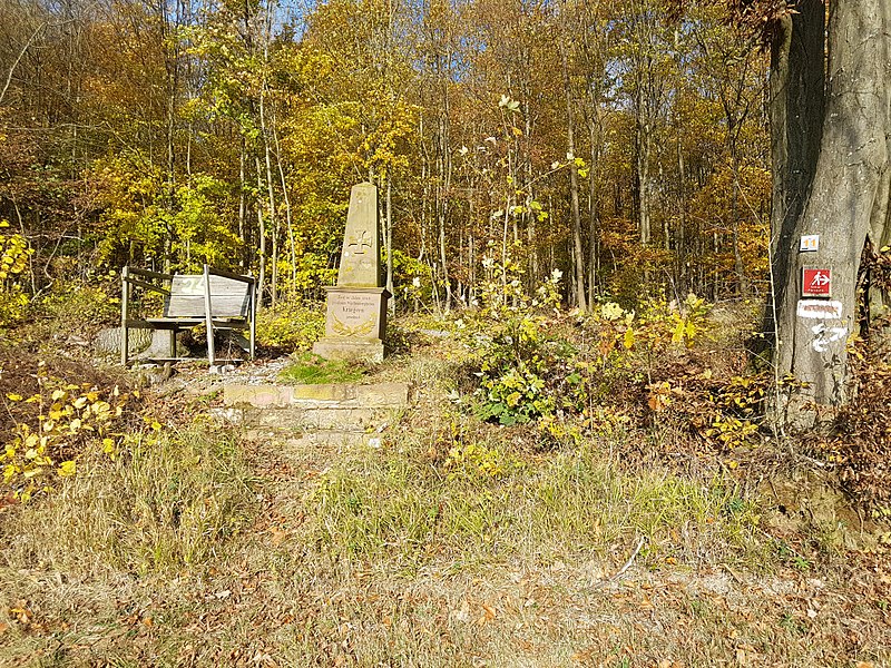 File:TBB-Impfingen Kriegerdenkmal im Gewann Teufelsloch - 6.jpg