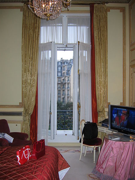 File:The Hotel Ritz, Paris 26 December 2007 002.jpg