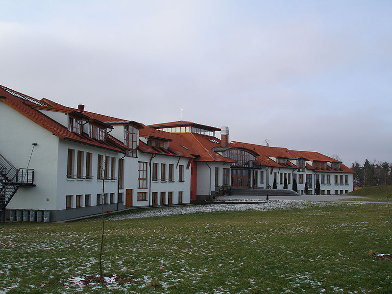 File:Townshendschool.JPG