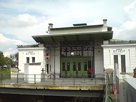 Le pavillon de style Art nouveau.