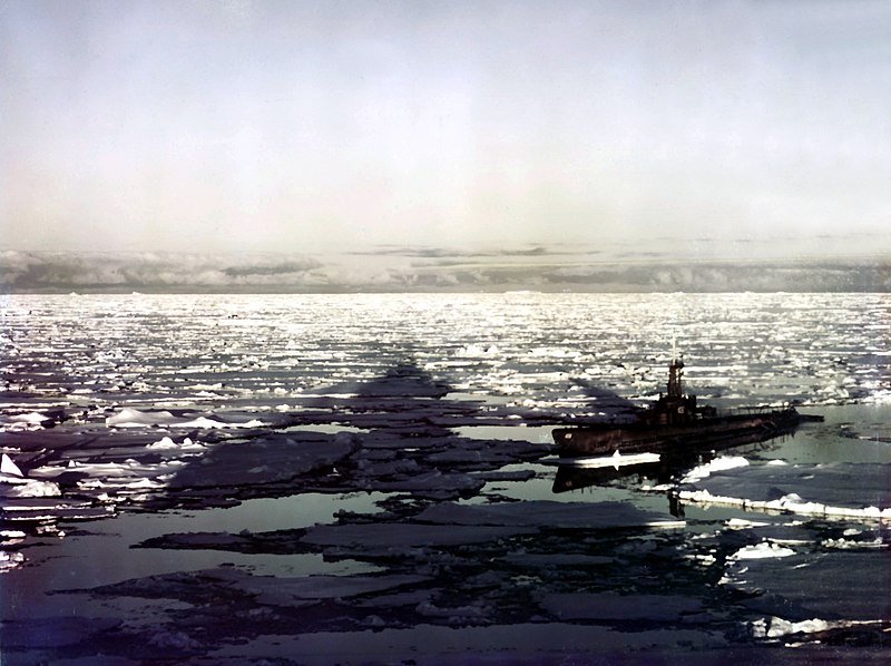 File:USS Sennet (SS-408) in Antartica 1947.jpg