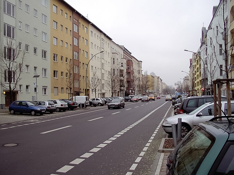 File:Uhlandstraße.jpg