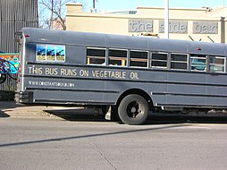 Vegetable oil fuelled bus at South by South West festival, Austin, Texas (March 2008).jpg