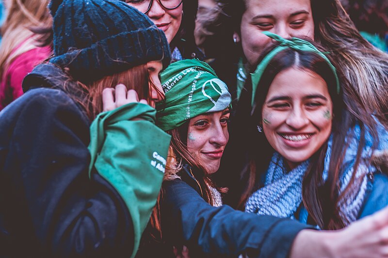 File:Vigilia por la votación de la Ley de Interrupción Voluntaria del Embarazo en Paraná 29.jpg