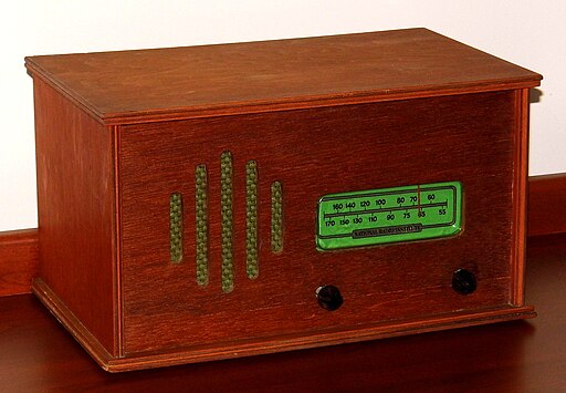 Vintage National Radio Institute (NRI) Radio Kit With Optional NRI Supplied Wood Cabinet, AM Band, 6 Vacuum Tubes, Circa 1950s (37103827241)