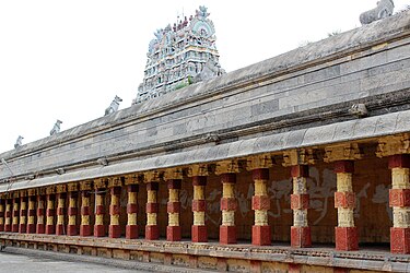 Pillared hall in the second precinct Virudhagiriswarar temple (18).jpg