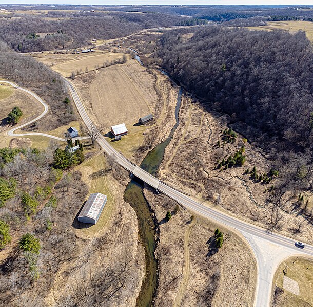 File:West Fork Kickapoo River by Bloomingdale.jpg