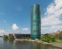 Westhafen Tower, Frankfurt, East view 20170514 2.jpg