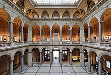 Datei:Wien_-_MAK,_Säulenhalle.JPG