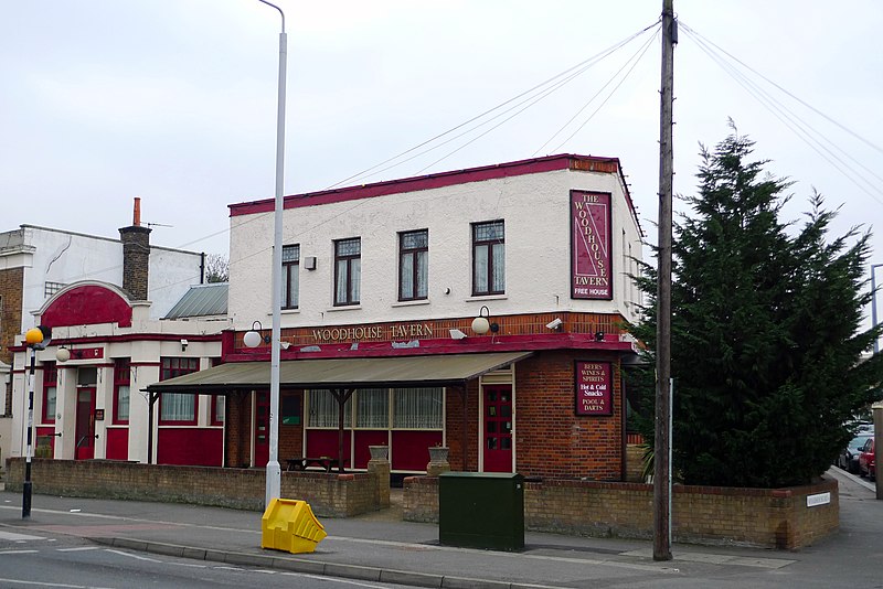 File:Woodhouse Tavern, Leytonstone, E11 (6909320211).jpg