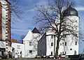 Totality of Wurzen Castle with individual monuments: Castle with outbuildings as well as the castle hill and paving as totality parts