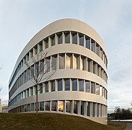 Deutsch: Zentrum für virtuelles Engineering (ZVE) des Fraunhofer Instituts für Arbeitswirtschaft und Organisation (IAO), Stuttgart (Nobelstraße 12). English: Center for Virtual Engineering (ZVE), Fraunhofer IAO, Stuttgart, Germany.