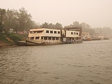 Small boat in River Nile Sudan sfyn@ SGyr@.jpg