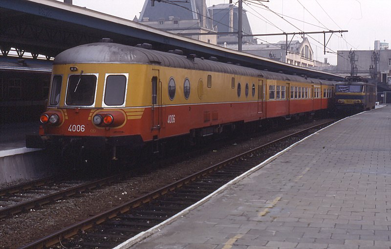 File:01.08.92 Oostende 4006 (14804467822).jpg