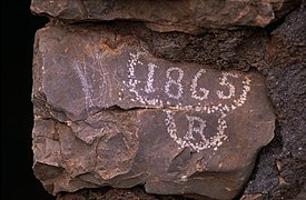 Millésime 1865 sur montant d'entrée à Fitou (Aude).