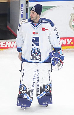 2022-12-02 Eisbären Berlin gegen Straubing Tigers (Deutsche Eishockey-Liga 2022-23) by Sandro Halank–112.jpg