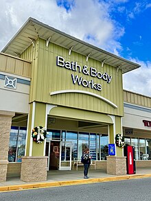 A Bath & Body Works store in Rehoboth Beach, Delaware A Bath & Body Works store in Rehoboth Beach, Delaware.jpg