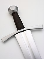 Albion Sherriff Medieval Sword 2 (6093954776).jpg