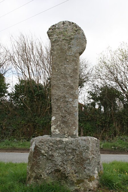 A Cornish cross on Old Callywith Road