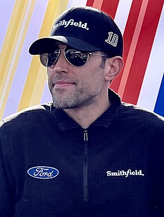 <span class="mw-page-title-main">Aric Almirola</span> American racing driver