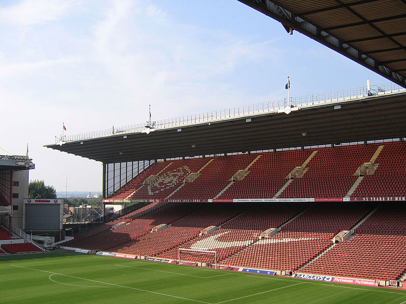 File:Arsenal Stadium interior North Bank.jpg