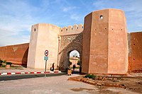 Bab el-Arissa - Brána do starého města (4282382921) .jpg