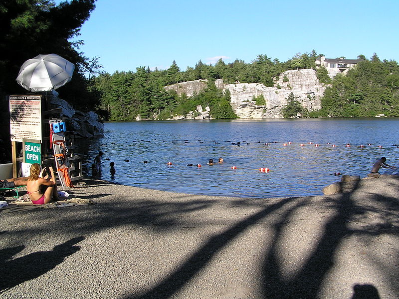 File:Beach at Lake Minnewaska 2011.JPG