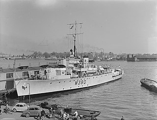 HMS <i>Mariner</i> (J380)