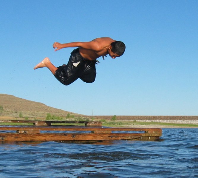 File:BoyDiving.jpg